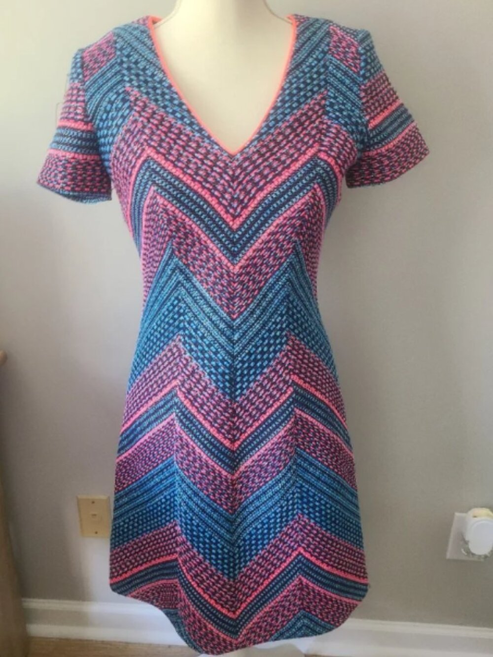 Shoshanna Laisa Tweed short sleeve above the knee Dress NEW Size 0